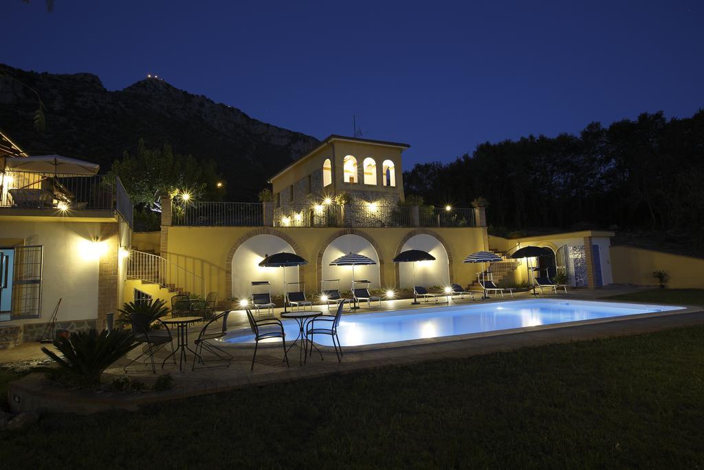 Country House Felicia Giungano ภายนอก รูปภาพ